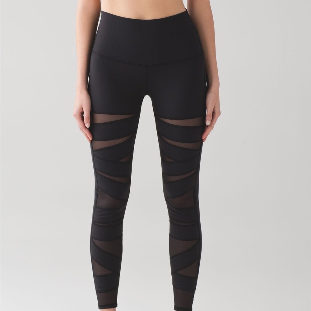Tech Mesh Lululemon Wunder Unders - image 1